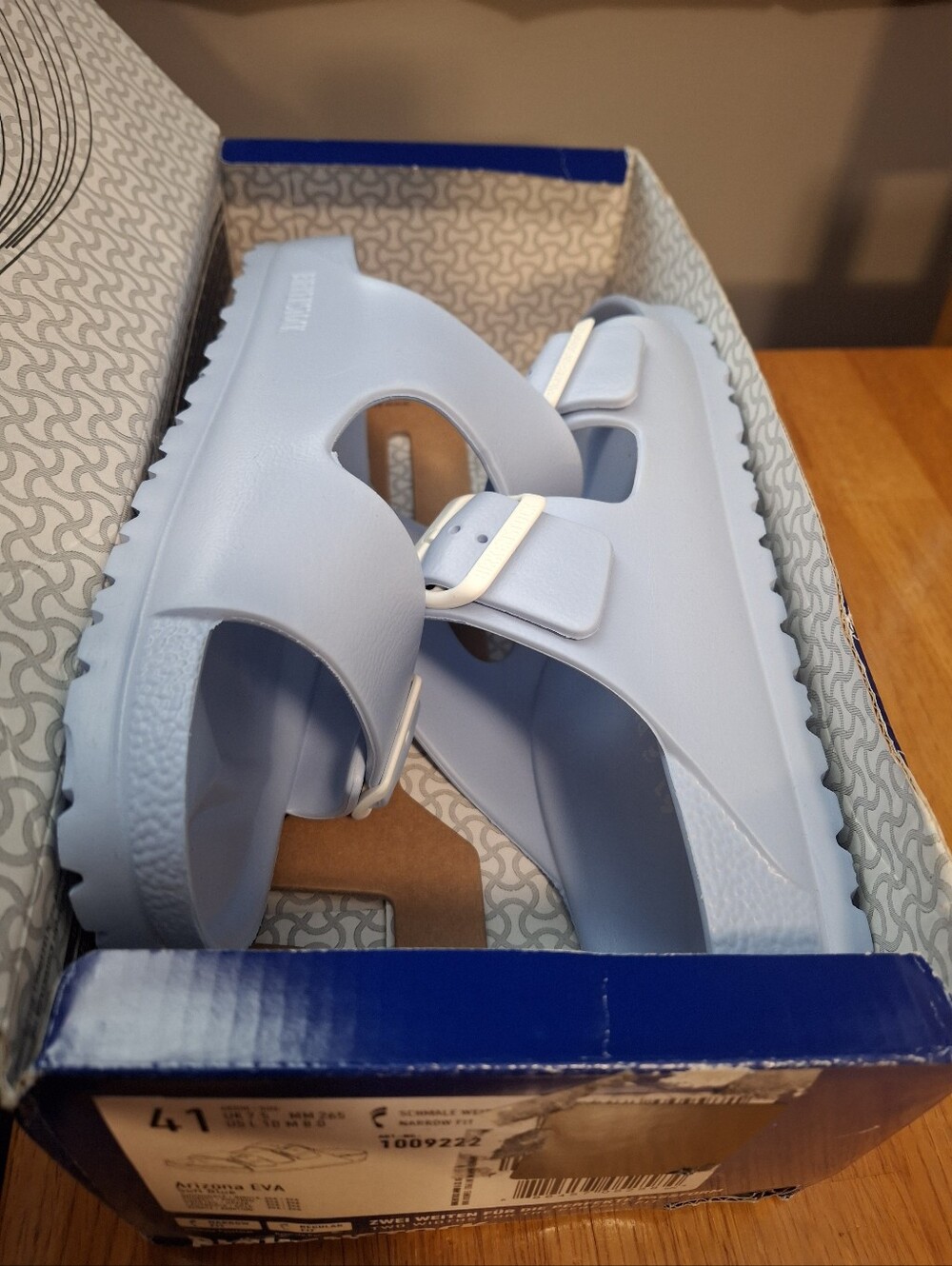 Birkenstock Arizona Essentials Sandals NIB - Picture 15 of 15